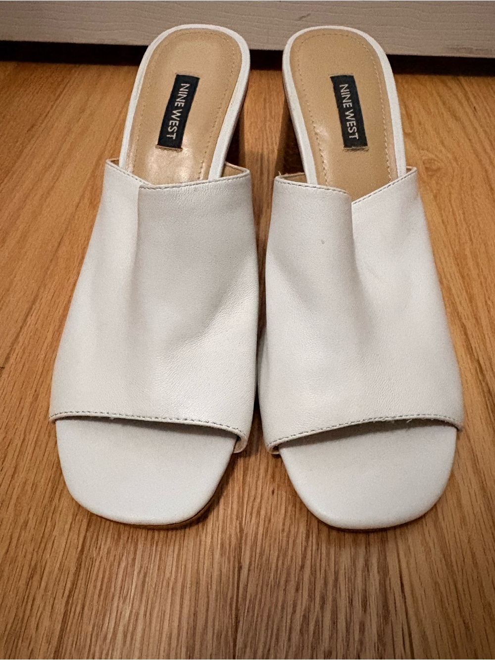 Nine West White Leather Open-Toe Slide Mule Heels